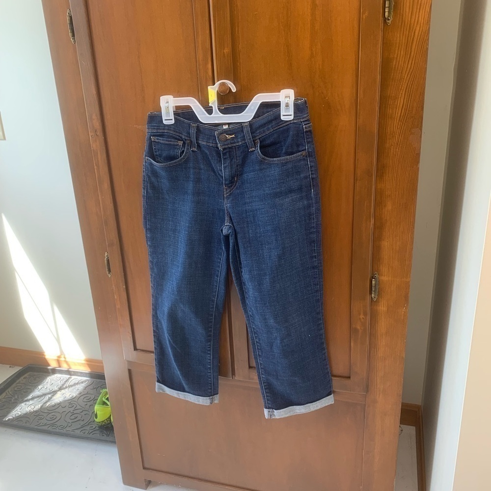 LEVI’s red tag capri crop cuffed straight leg denim jeans size 26 22in inseam